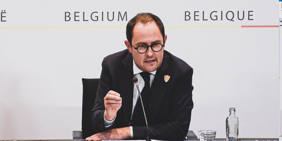 VincentVQ's tweet photo. Vivaldi maakt het verschil. 

✅ arbeidsmarkthervormingen
✅ e-commerce stimuleren
✅ opzegregeling activeren
✅ meer flexibiliteit voor gezinnen
✅ 15 nieuwe detentiehuizen

Tevreden. Dit zijn taboes die al decennia sluimeren. Deze #begov pakt ze aan. 👍 https://t.co/B2aMNjUv0U