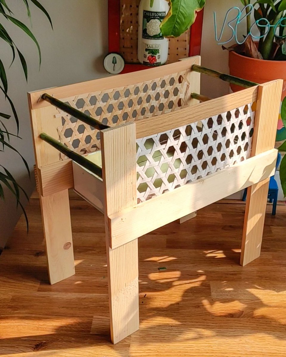 daisylifeindia's tweet photo. We love the bamboo mesh to bits for how ingeniously it can be used to its smallest bits in DIYs and decor! 

#daisylife #daisylifehomes #diyhomedecor #diycraft 

https://t.co/LYwFExywuV https://t.co/cgRs2Kgpme