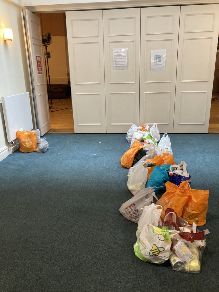 Last week’s parcel roundup 2: 8 Parcels for Thursday. We don’t stop because you help us to keep going!  

trusselltrust.org

#foodbanks
#foodbanksuk
#foodpovertyuk
#helpout
#donationswelcome