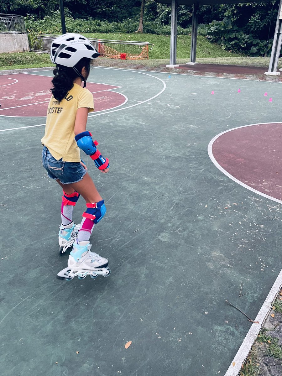FarrahUren's tweet photo. #skating https://t.co/PrpDPwRw5g