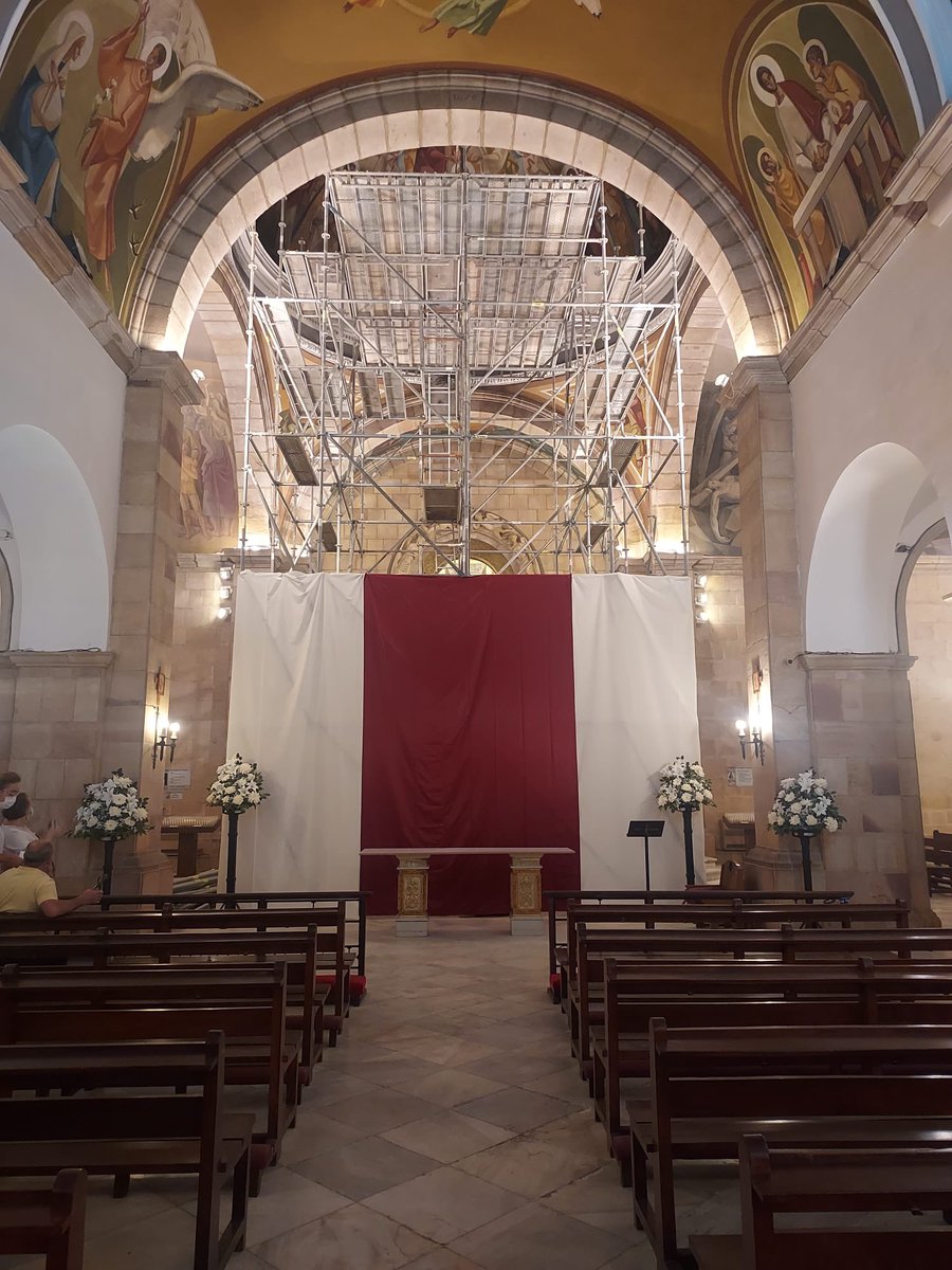 FundacionCRJ's tweet photo. Proceso de restauración 👌de la cúpula y pechinas del Santuario Virgen de Linarejos 🔝que va a llevar a cabo @ubedarte Conservación y restauración de bienes culturales😃 #andamios #arte #cultura #patrimonio #jaén 💪 https://t.co/hdVclSlzJT
