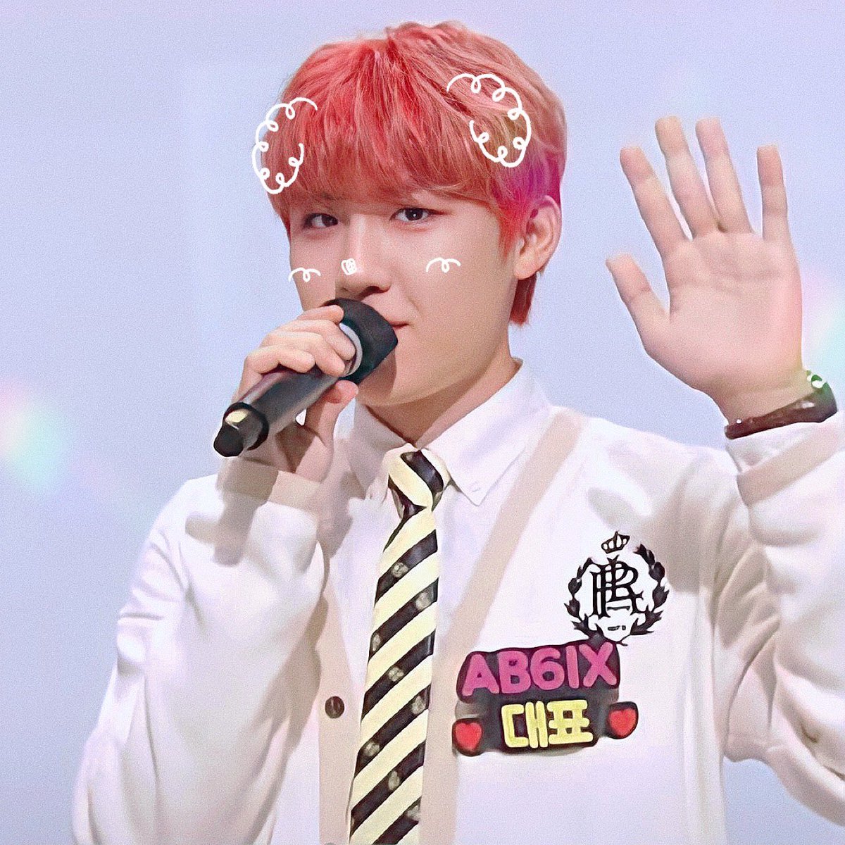 Lv112_'s tweet photo. Everyday 행복해 너를 볼 때❤️✨#박우진 https://t.co/AvEBqo1GPG