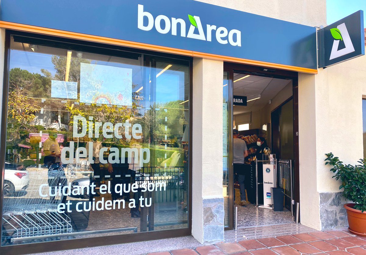 Però què us ha passat @bonpreuesclat ? Avui he anat a comprar i em trobo que esteu tancats per festiu NACIONAL?! 🤦🏻‍♂️
En canvi el @Bonareaguissona estava obert! 👏🏻
Avui #ResACelebrar