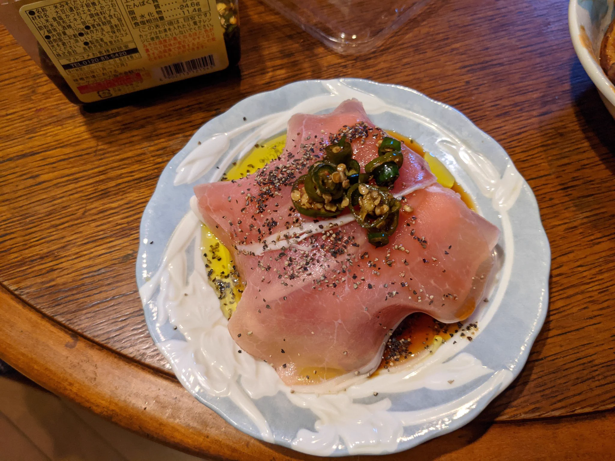 自分は青とうがらしの醤油漬けで
ちょっと塩気多めに！！  