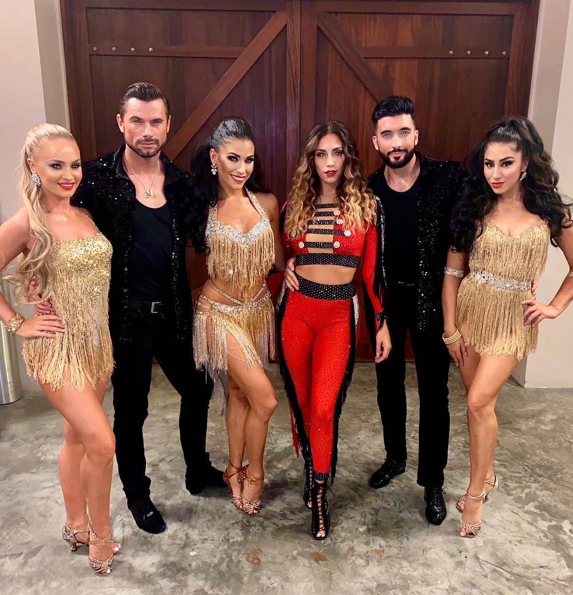 Dancethenightawayshow tweet media