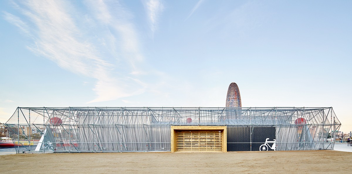 RIBAJ's tweet photo. Reuse, Remake, Recycle: Discover 3 projects using circular economics to reinvent construction [AD] @Galvanize_it #ribajproducts #galvanizedsteel #sustainability https://t.co/x04LoxUJZn https://t.co/vnpKmUMQKo
