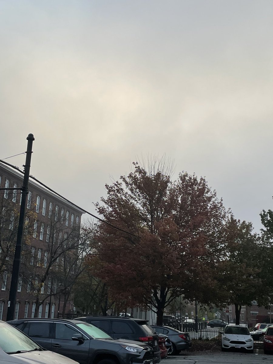 Matt_Stefon's tweet photo. Too much fog has burned away, leaving a haze, but last night’s fog was epic as I drove back up 3. Got back to Lowell and’d thought there’d been a blackout, I couldn’t see any city lights, lol. #fall #fog #fallfog https://t.co/qAoeipEMY2