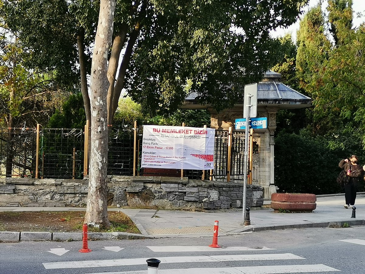 Bu Memleket Bizim | İstanbul Buluşması

Bütün dostlarımızı, 17 Ekim Pazar günü saat 17.00'de Beşiktaş Dünya Barış Parkı'nda "Bu Memleket Bizim" demeye çağırıyoruz.

Konuklar:
<a href="/cobanozan/">Ozan Çoban</a>, <a href="/gunes__demir/">Güneş Demir</a>, <a href="/ilkekizmaz/">İlke Kızmaz🇵🇸</a>, <a href="/agackakandir/">ağaçkakan</a>
Üniversite kulüp ve toplulukları