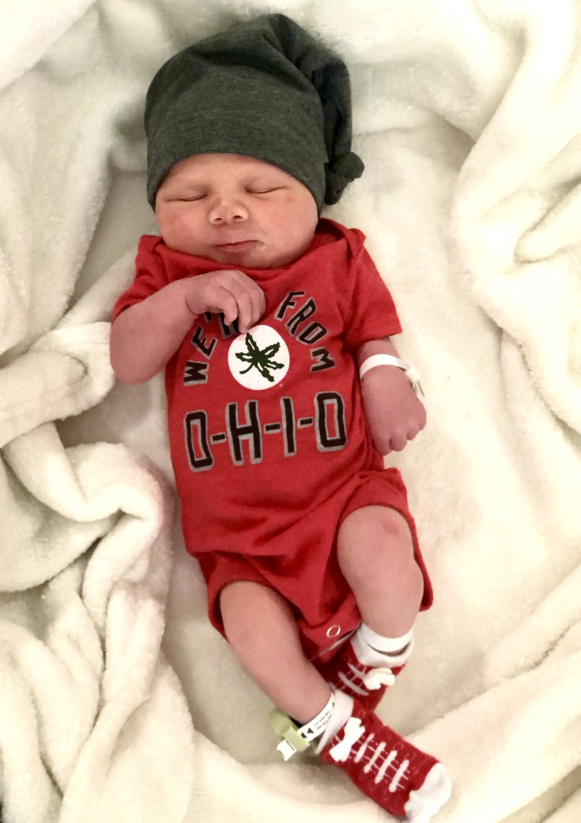 10.7.21 // Welcome Leo Roberto Fullen to the Fullen family! Mom and baby are doing well and big sister, Mia, is excited to have a new friend! Welcome to this 🌎, my sweet boy!! #FullenFamilyOfFour #parenthood