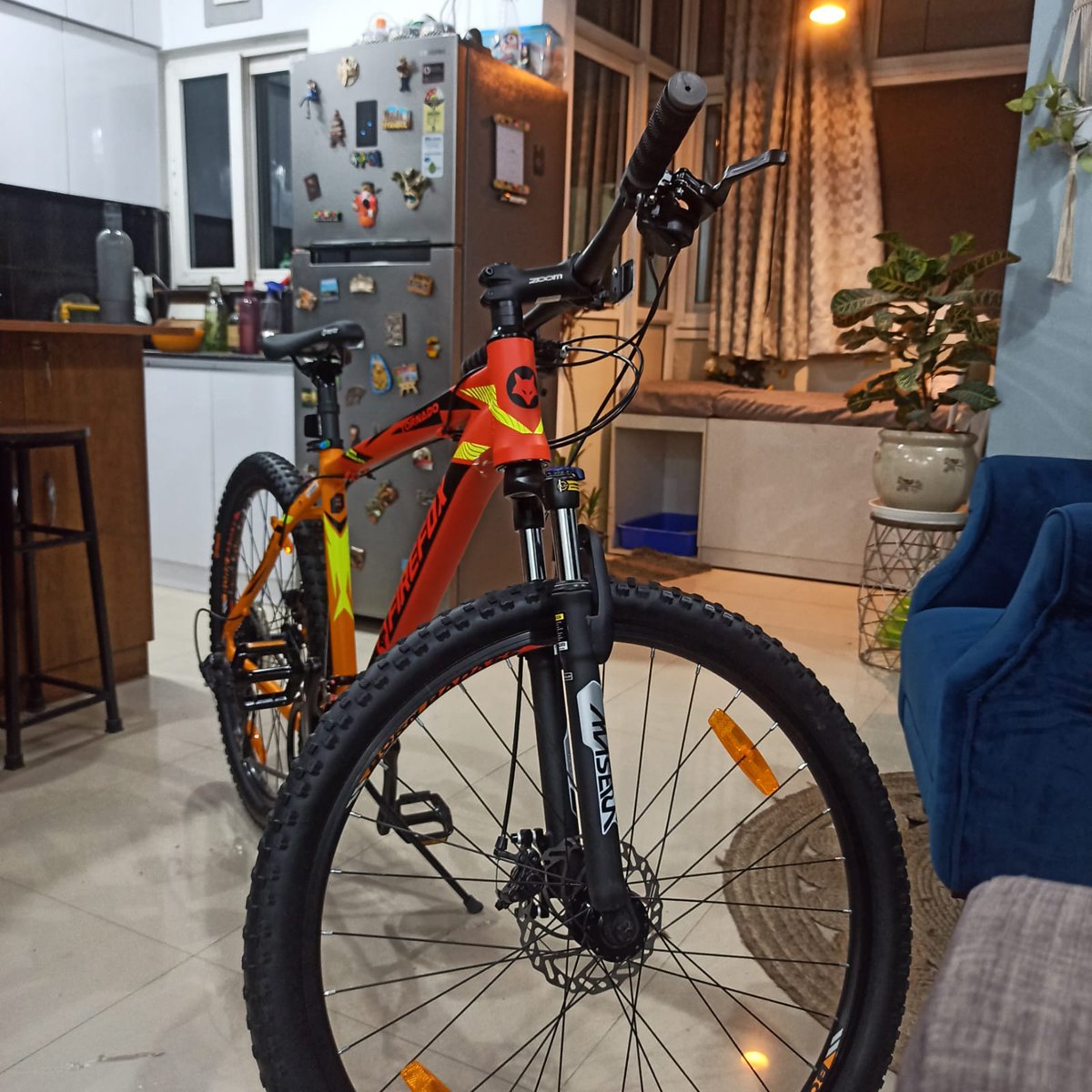 Arjit_Garg's tweet photo. And it's here...
Unboxed @firefox_bikes Tornado 27.5 MTB
Can't wait to take this cycle on a ride..
@firefoxbikes #FirefoxCycle
#Cycle https://t.co/HrqAQGAyeu