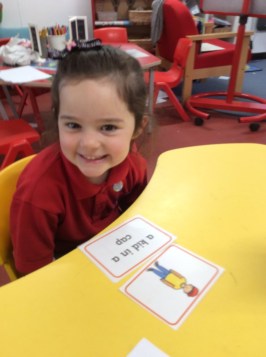 MaundeneSchool's tweet photo. Doves class are feeling very proud of themselves for reading sentences using the letters and sounds they have learnt during our Phonics lessons. #Reading #proud #acheived https://t.co/oTvbvbvElK