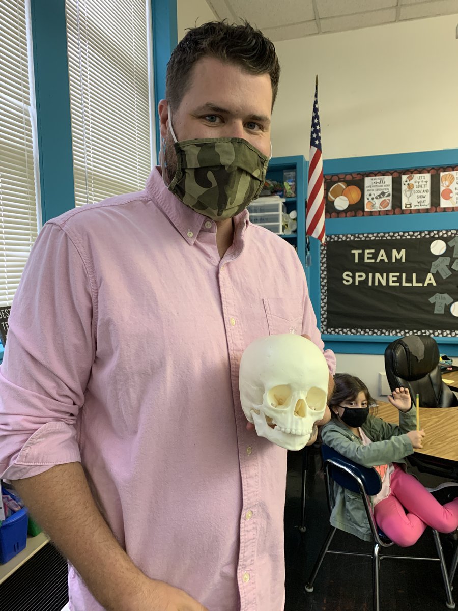 3rd Grade enjoyed amazing hands-on skeletal system activities provided by <a href="/RSSHorizons/">Horizons Unlimited</a> today!  Thank you to our RSS science specialists for making learning exciting and fun! #HorizonsUnboxed <a href="/ajspinn/">AJ Spinella</a> <a href="/anna_allman/">Anna Allman</a> <a href="/Ratledge3rd/">Casey Ratledge</a> <a href="/LaurenH21928372/">Lauren Holland</a> <a href="/JenniferWarden5/">Jennifer Warden</a>  @RES_halexander
