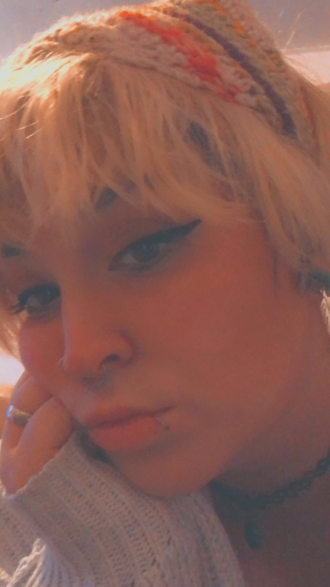 Samantha__Dyal's tweet image. I’ve been pretty 💛