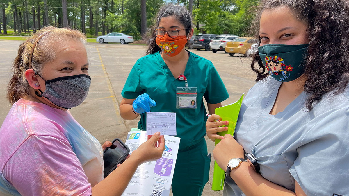 We’re committed to providing language-appropriate vaccination drives within immigrant communities. Partners like the Mississippi State Department of Health and the Jackson Free Clinic have been key in making this happen! yourmira.org/2021/10/05/on-…