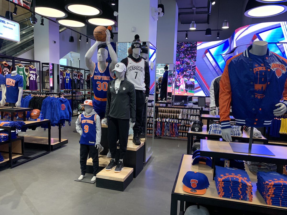 nba store taipei