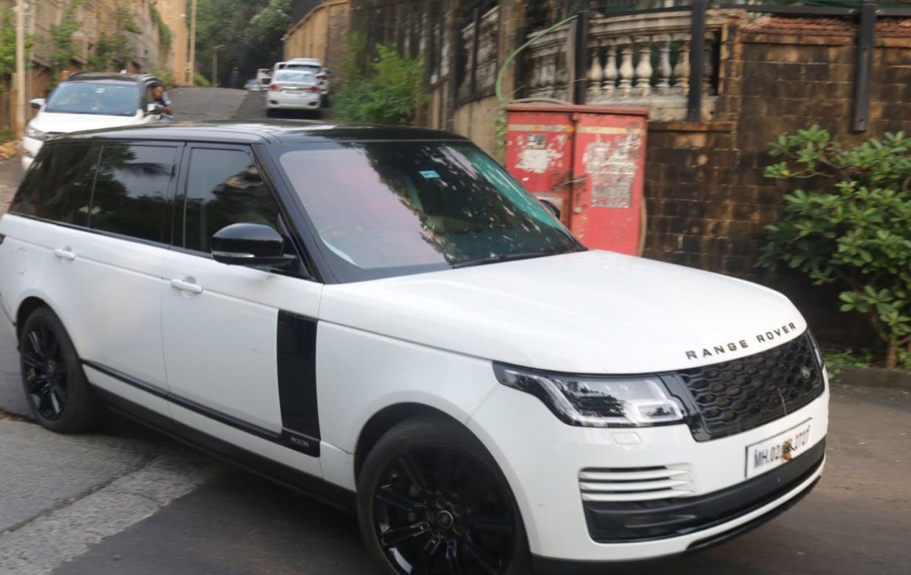 Salman khan 2024 range rover