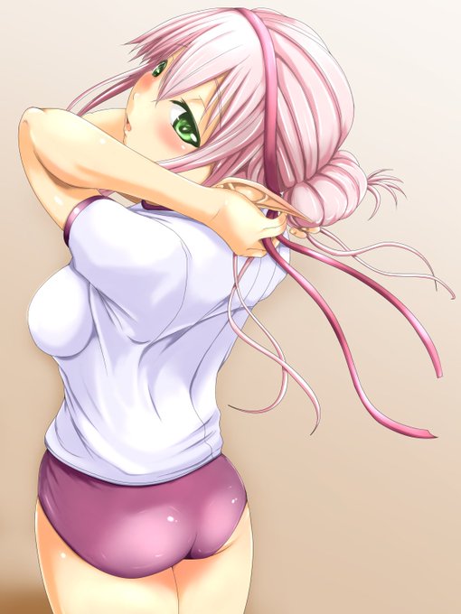 スポーツの秋…でしたね。
なんだか日中が暑すぎて。 