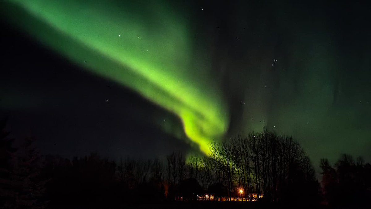 How about that light show last night? #AuroraBorealis