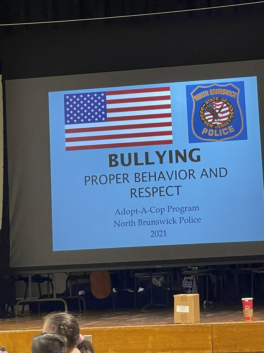 MrSeanBrown_'s tweet photo. This #BridgeKid is enjoying the Adopt-A-Cop program with her third grade buddy class #whyLP #truenorthbrunswick https://t.co/q7QwSV46cE