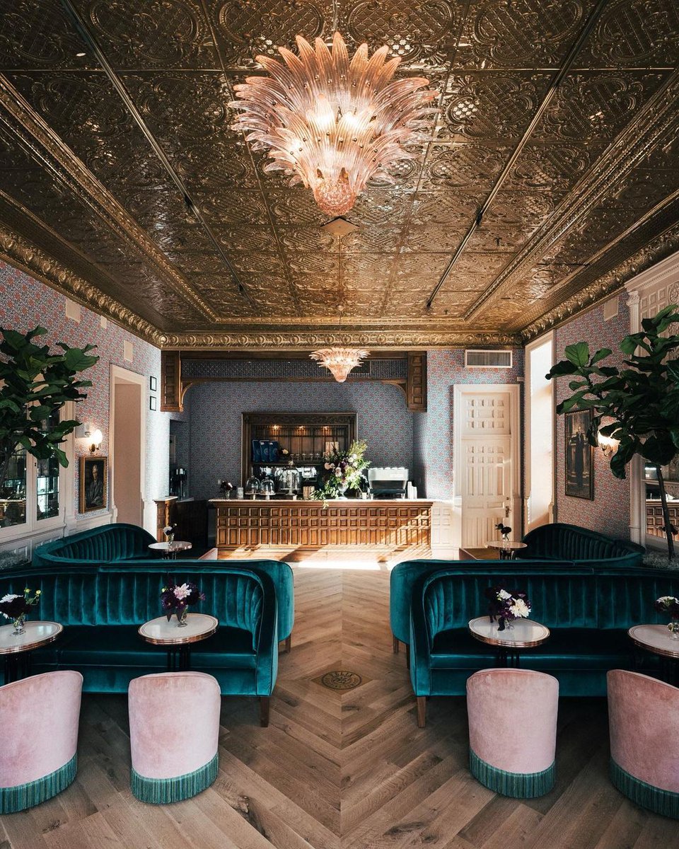 MeetYourBarista's tweet photo. Gorgeous looking coffee shop, newly opened ☕ 
📸 by reagan.kind 
#barista #coffeelife #coffeeshop https://t.co/duSUWyEGyI