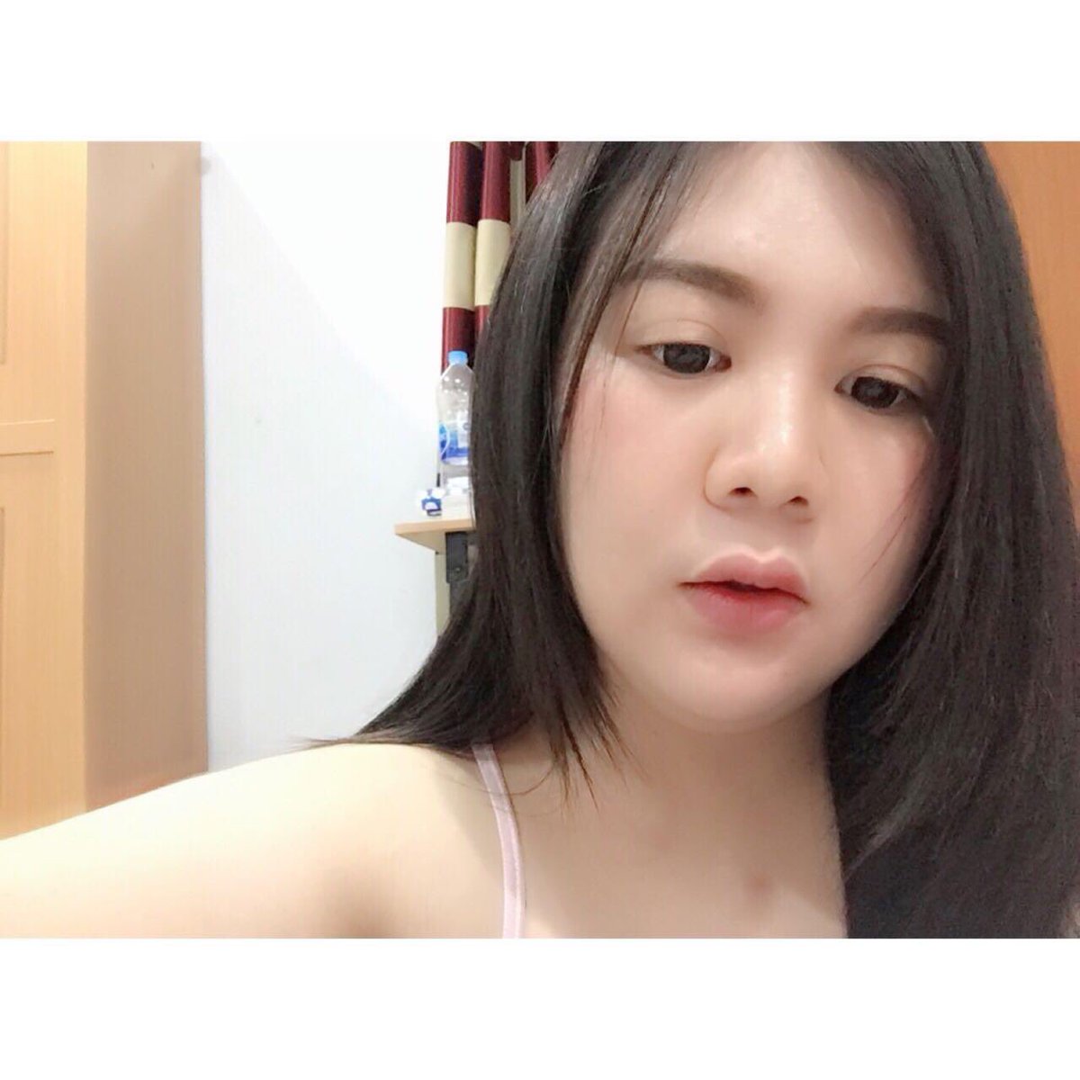 Nok19923's tweet photo. มีหนวด มีเครา แล้วมีเราด้วยได้ไหม😉 #สาวอวบอ้วน #สาวอุดร https://t.co/IdrBfAdBf1