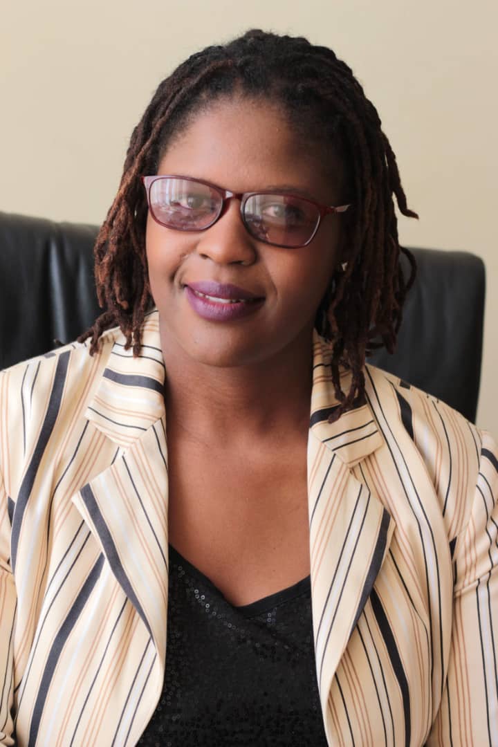 Our #AfricaCodeWeek ambassador for #Zimbabwe 🇿🇼 <a href="/vickien1837/">Vickie Nxumalo</a> nominated in the category #Mentor of the Year in the <a href="/WomenTechNet/">WomenTech Network</a> Global Awards 2021 🔥 <a href="/girlsinstemzw/">Girls In Stem Trust</a> Congratulations Vickie!

👉🏿 Vote here : womentech.net/nominee/Victor…