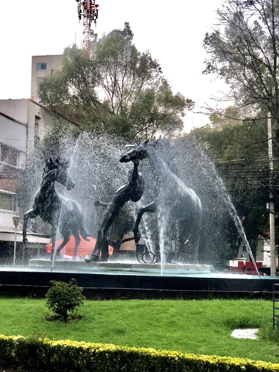 RicardoMch10's tweet photo. Saludos y bendiciones para este Martes Atletas🙌salió medio maratón 21k 🏃♂️correr es vida🤜🤛☀️ #AsicsMexico
#YoElegiCorrer #FalconsRunners #MeEncantaCorrer #TemploRunner #EntreRunners #FenixRun_Puebla
#ComuniRunners #RunningWhithLibertad
@ManicomioRunner
#mexrun
#marathorunners https://t.co/yilLXfOqxc