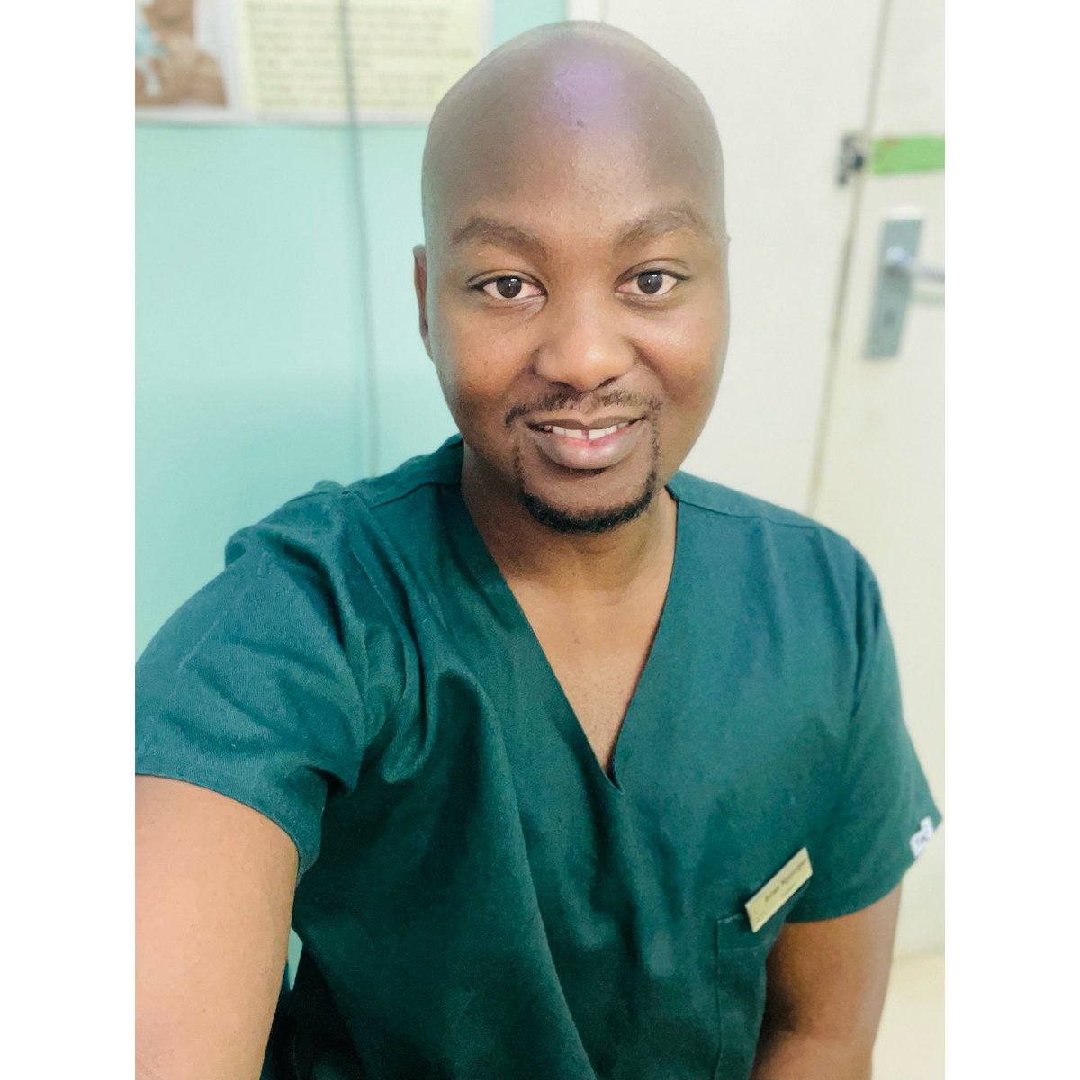 Aviwe_Avee's tweet photo. One thing I’ve had fallen in love with about myself is my gap. It’s amazing how we can transform by loving the things that people expect us to hate about ourselves. Mental health is real and we can fight by supporting each other.
❤️❤️🏳️‍🌈🏳️‍🌈
#dieticianatwork #nutritionweek2021 https://t.co/S4byHazOjX
