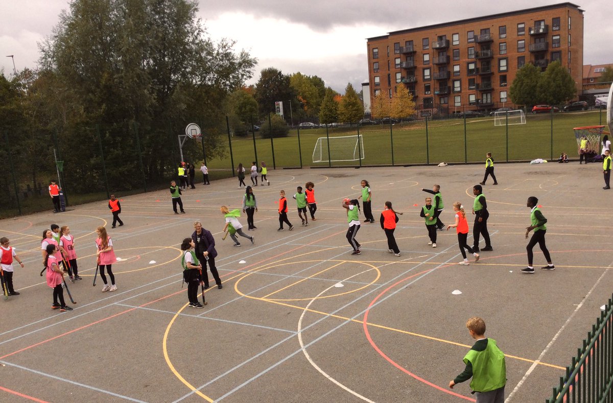 PE @ River View tweet media