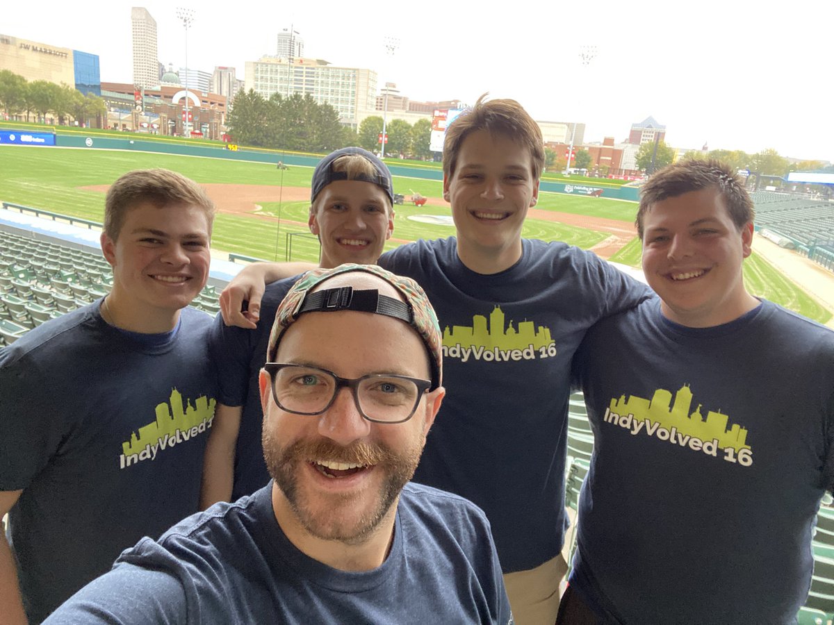Grateful to these Phi Delt brothers of mine from <a href="/BUPhiDelt/">Butler University Phi Delta Theta</a> for coming out to help us set up for <a href="/IndyHub/">IndyHub</a>’s #IndyVolved 16, presented by <a href="/AESIndiana/">AES Indiana</a>! Glad and Proud 🙌🏽