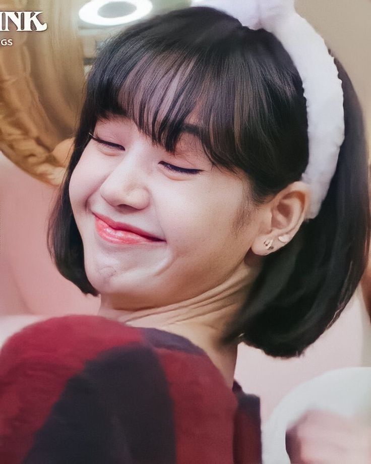 Chị toii mãi đỉnh, YG mài hèn🙂 #Lalisagoattalk #LISAxCOMPLEX #YGLetLisadoHerWork #YGTalkToUs