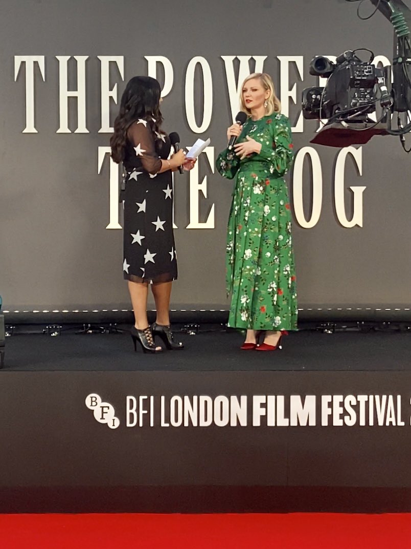MariaCleopaAct's tweet photo. About last night: at Jane Campion’s ‘The Power Of The Dog’ premiere @LondonFilmFest @BritishFilmInst #ThePoweroftheDog #JaneCampion https://t.co/maWQEMWcBw