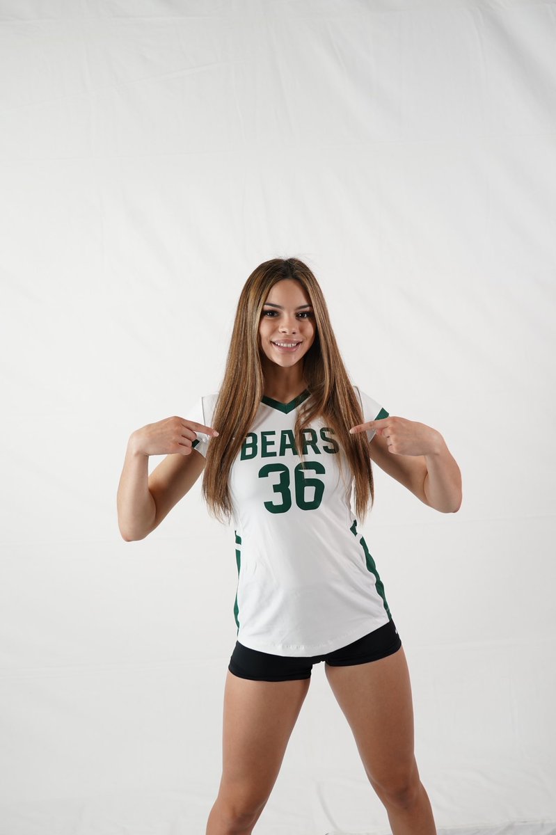 NovaleeSchmit's tweet photo. I am extremely excited to announce that I have verbally committed to the Baylor University Acrobatics and Tumbling Team! Thank you to Baylor for guiding me through this journey. I believe I’m going to have a great experience! Sic ‘Em 🐻💚 https://t.co/gP3LKxao00