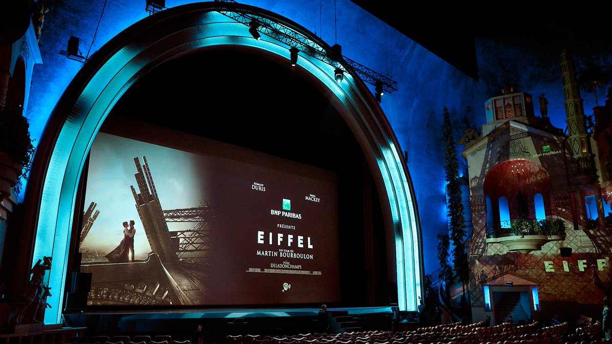 Retour en images sur l'avant-première de #EiffelLeFilm au @LeGrandRex, en présence de l'équipe du film. Merci à notre partenaire @BNPParibas ! Un film de @MBourboulon, avec #RomainDuris, #EmmaMackey et @DeladonchampsP, dès mercredi au cinéma.