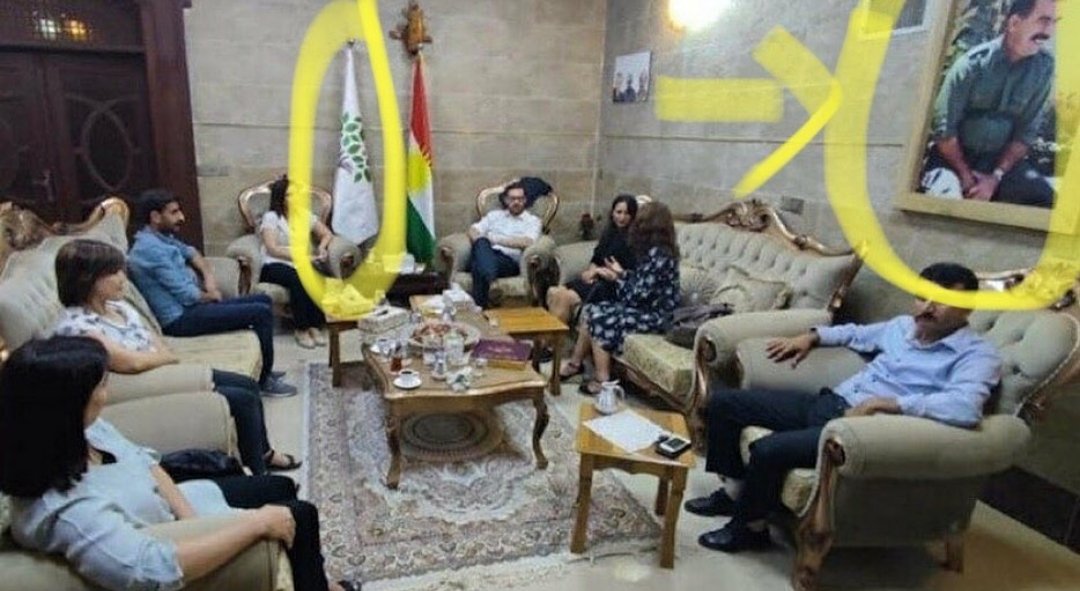 ismaildost_'s tweet photo. HDP'nin Erbil temsilciliğinden bir fotoğraf...

HDP'yi meşru görenler, bunu da görüyorlar mı? https://t.co/F8wAyhjAf9