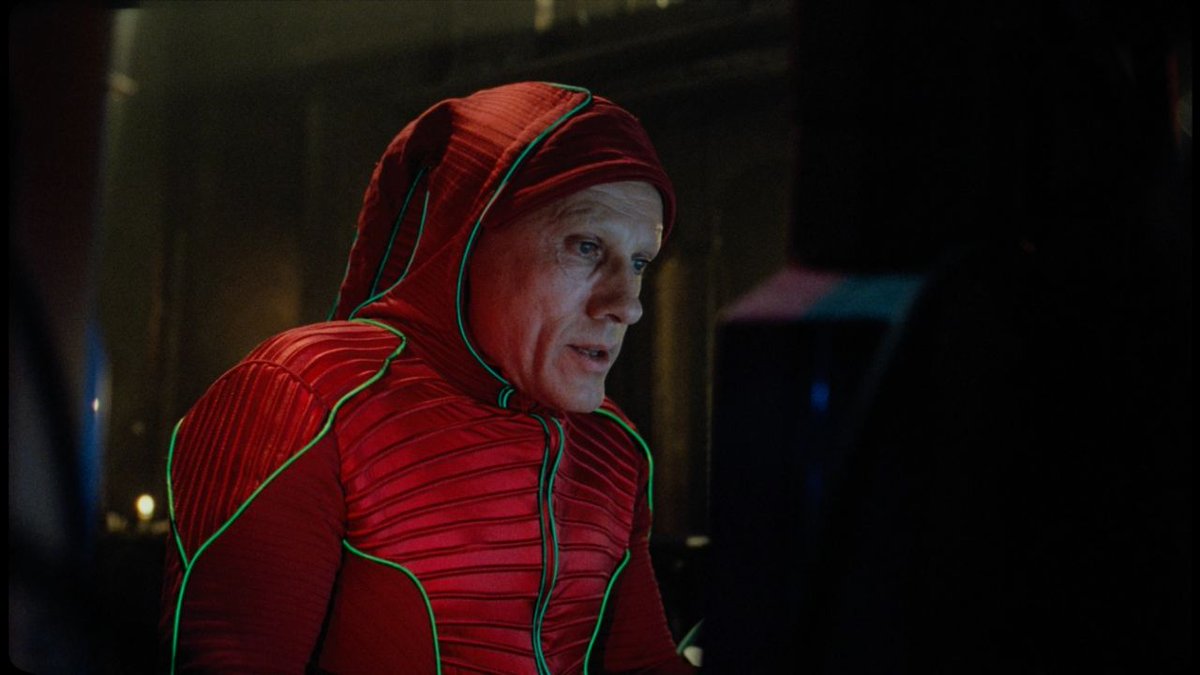 Empfehlung's tweet photo. #TheZeroTheorem ist ein skurriler Blick in die Zukunft, der nicht an kritischer Auseinandersetzung spart. #TerryGilliam hat eine visuell ausladende Vision erschaffen, die sich deutlich von typischer Science-Fiction abhebt.
Bis 4.11. bei @tele5: https://t.co/hTC4qRjxfq
#Mediathek https://t.co/4pgro1Z8Ux