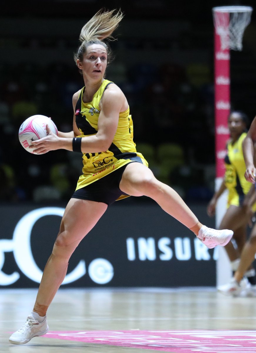 In Sport: Caroline O’Hanlon @cohanlon9 will be back playing for @thundernetball next season. The @Carrickcruppen and @ArmaghLGFA star resigned for her club who hope to reclaim the @NetballSL Superleague crown next season #netball #NewrySport