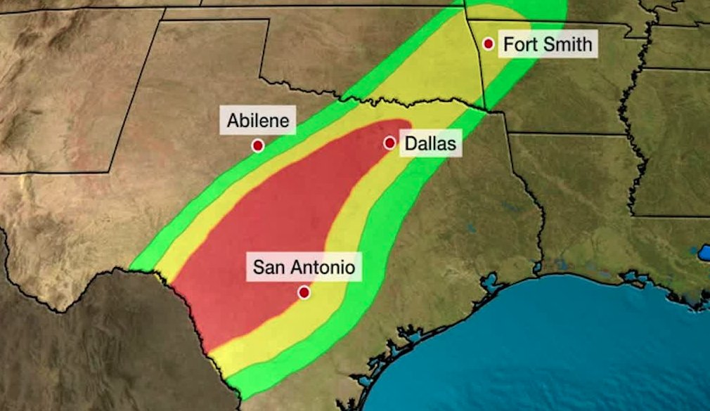 weatherchannel's tweet photo. Moisture from Hurricane Pamela in the East Pacific will help fuel a threat of flooding rain in Texas beginning tomorrow: https://t.co/GqNp7gXSjW https://t.co/RxkrU1hxXc