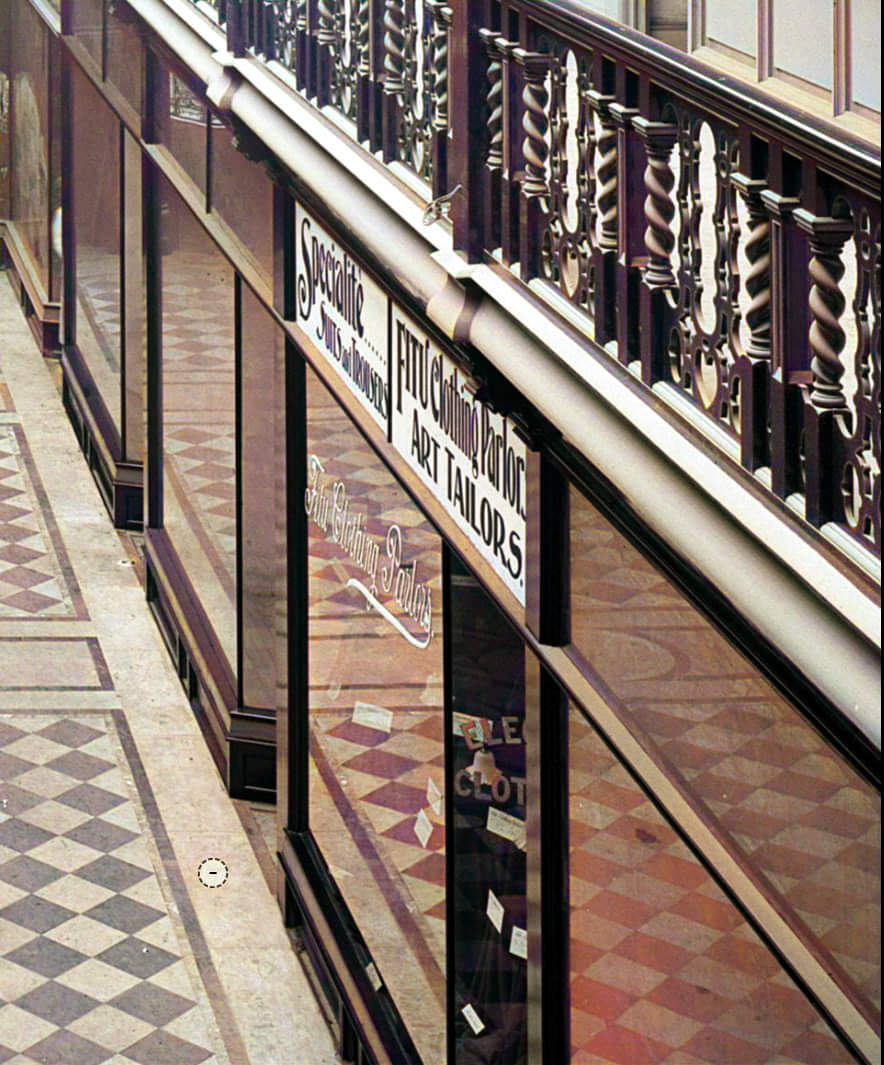 hiddenliverpool's tweet image. On The Roy Basnett Show on @LiverpoolLiveRD yesterday, Roy asked me what the 'stripey building on Lord St' used to be.

I explained that it is the old Lord St Arcade that was designed by Walter Aubrey Thomas who also designed The Royal Liver Building.