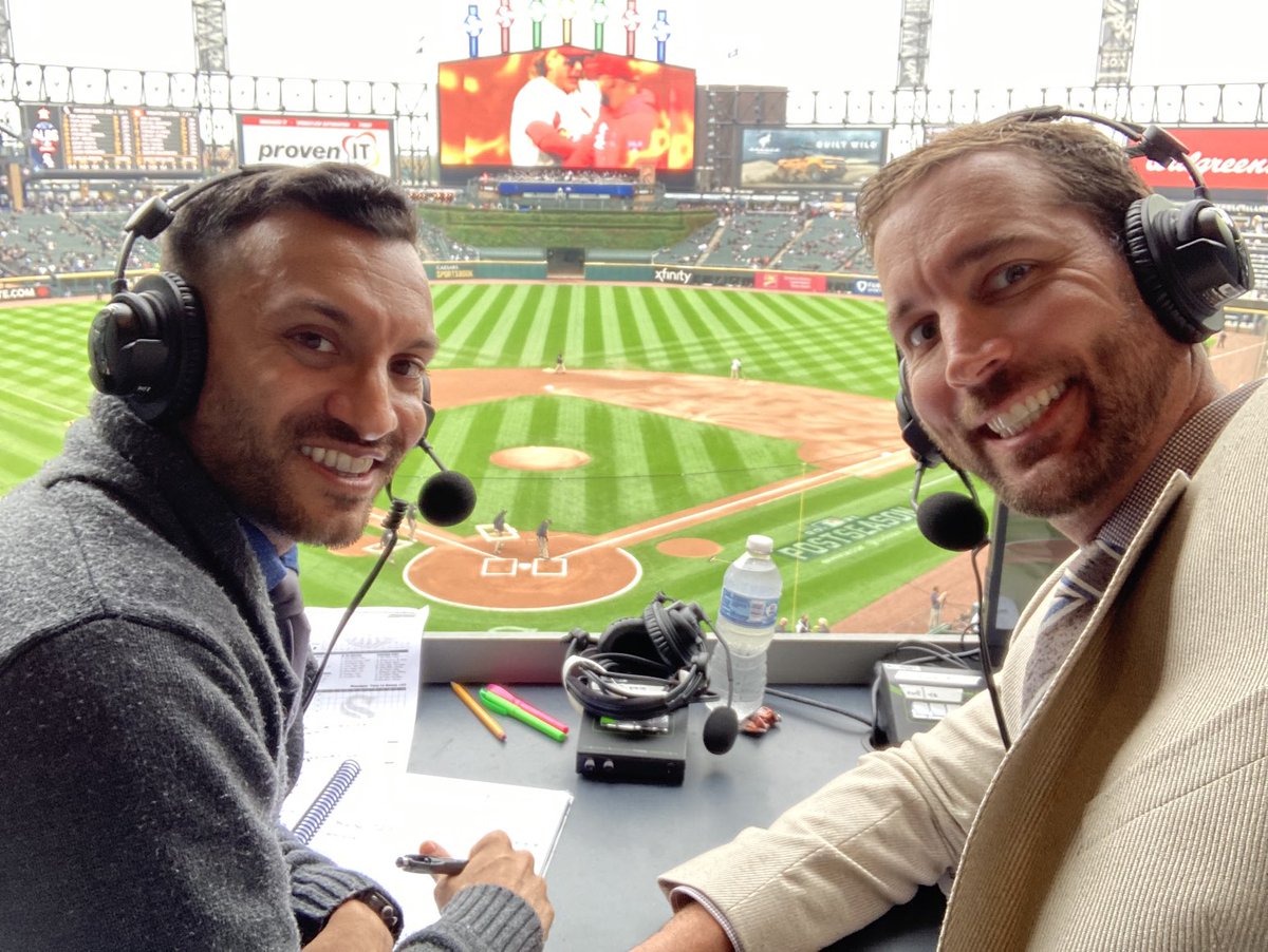 UncleCharlie50's tweet image. Getting ready for game 4 of the ALDS with ⁦@astros⁩ and ⁦@whitesox⁩   Who's joining in with me today???