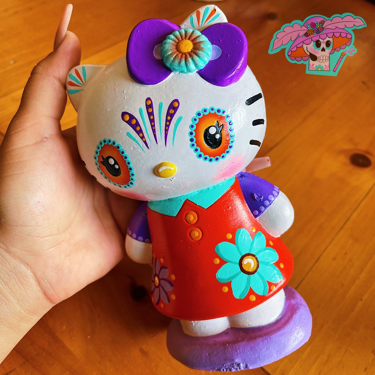 Day of the Dead inspired Hello Kitty 🎨💗☺️
