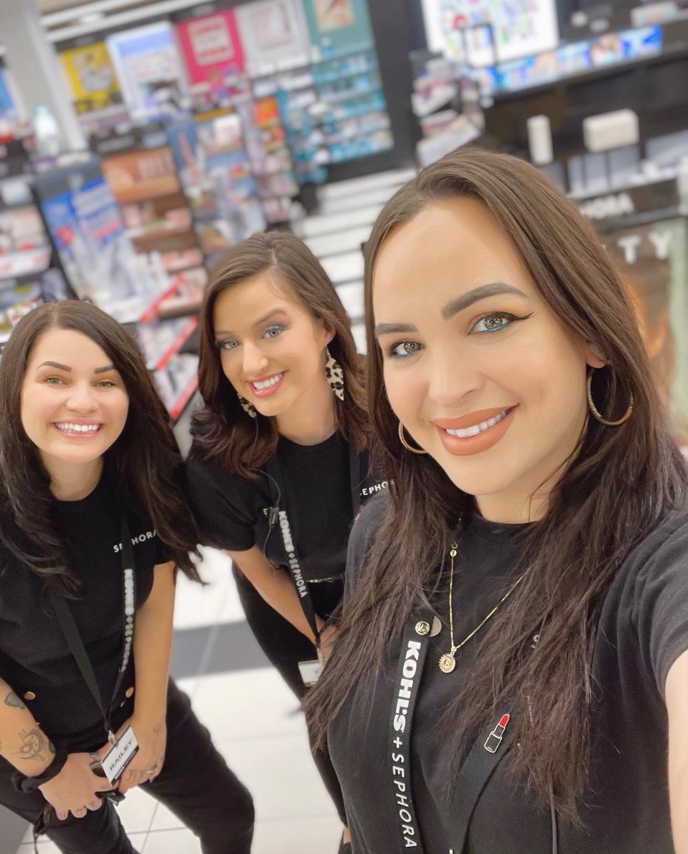 KohlsCareers's tweet photo. Come in and share the beauty -- join our @SEPHORA at @Kohls team! #SephoraLife

We're #hiring, learn more about seasonal &amp; year-round opportunities near you. https://t.co/39hJ9iyiub https://t.co/MbgjcBn7ue