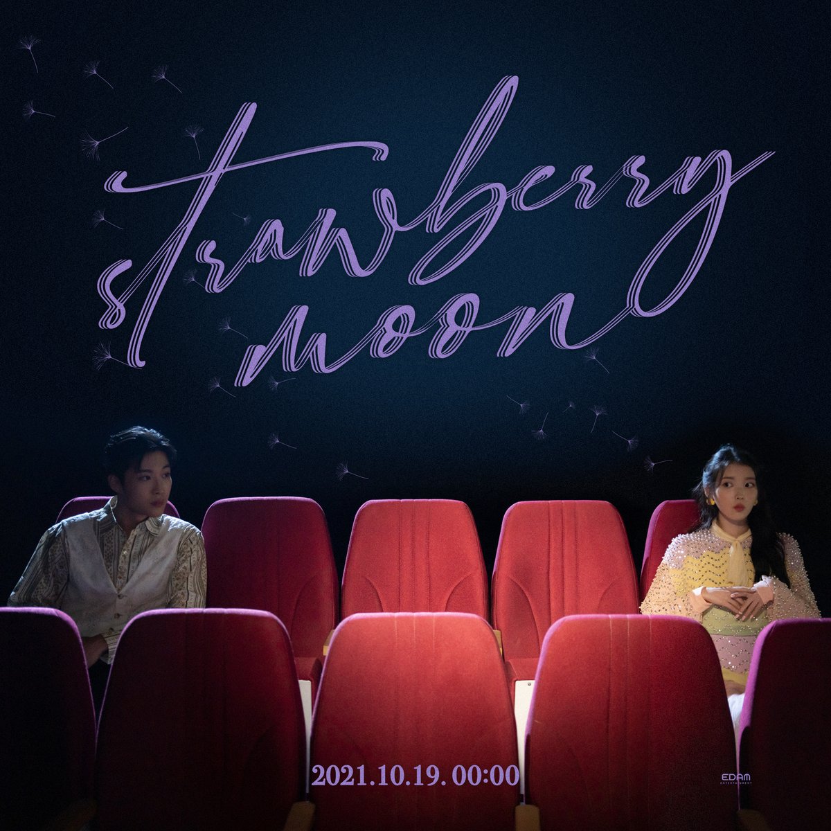 _IUofficial's tweet photo. IU Digital Single
<strawberry moon>
Image Teaser #2 

🍓🌝 2021.10.19 00:00 (KST)

#아이유 #IU
#strawberry_moon https://t.co/QBkXuSULcv