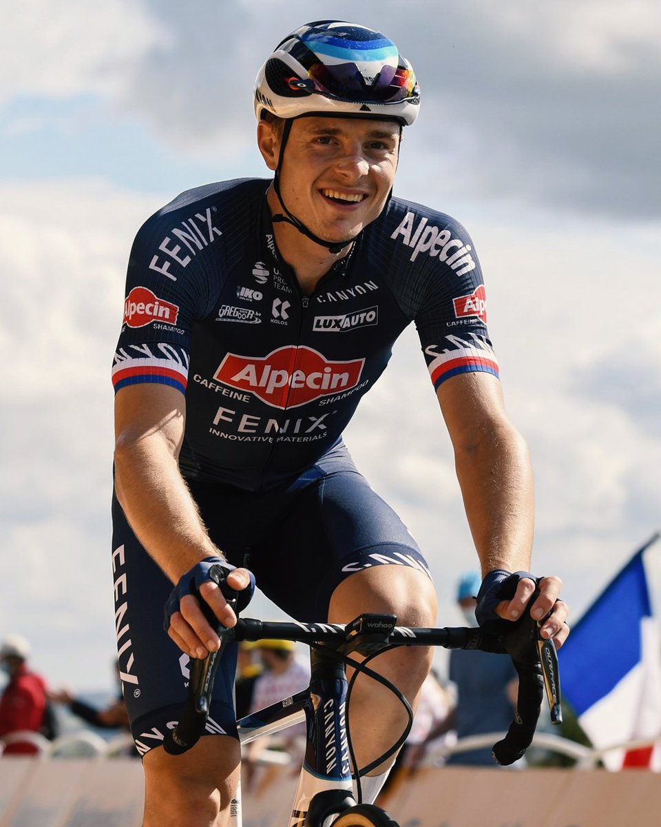 (2/2) You have had an inspiring career and we are proud of having worked together. Time to enjoy the next chapter! 🙌