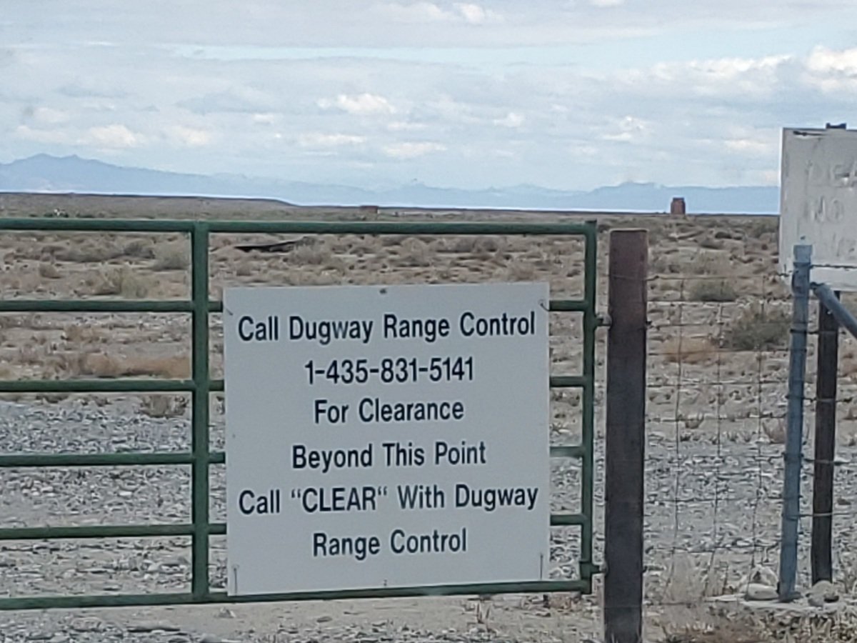 maxroth's tweet photo. Google told me the best way home went through this gate. I turned around. Didn't call. https://t.co/yQ32xYRalI