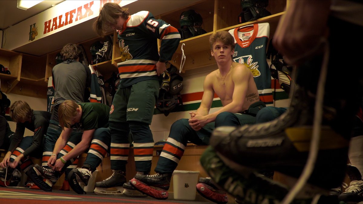 Moose Tracks - Episode 2 - Home Opener 

We followed rookie Dylan MacKinnon for his Home Opener experience in Moose Country. #GoMooseGo 

📺youtu.be/X7nYGxAhM1c