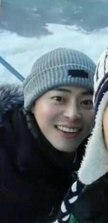 유구하게 빛나는 광대
추워지면 점점 빨개짐ㅋㅋㅋㅠ
뭔 볼터치 한거마냥 동골동골 빨개져ㅠ
하.. 진짜 지대 긔야워서 눈물남..