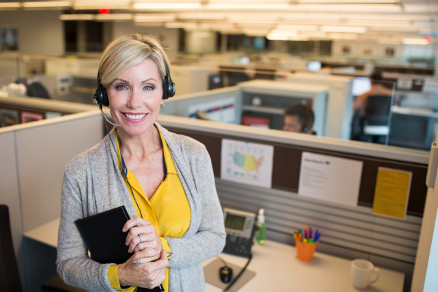 TammyMatthew1's tweet photo. My company has raised its U.S. minimum hourly wage to $21 as a next step in our commitment to increase to $25 by 2025. @BofA_News continues to invest in my teammates &amp; me, allowing us to build successful careers where we continue to learn, grow &amp; develop. https://t.co/64aEPxdldX https://t.co/S6ddV7fjS9