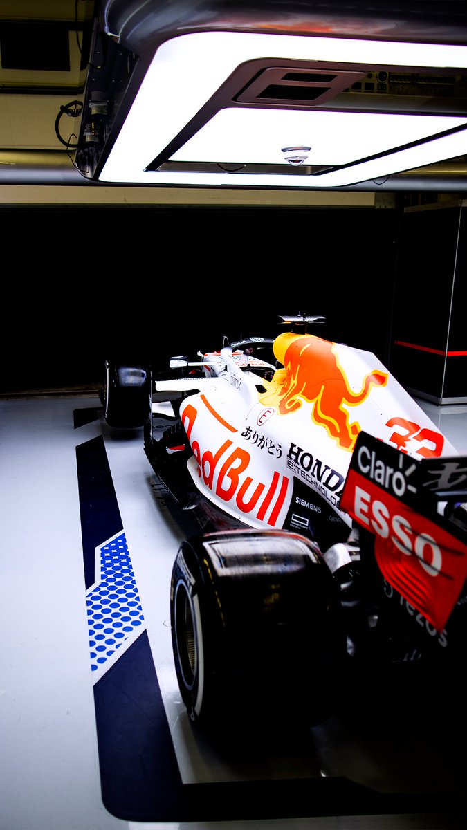 Oracle Red Bull Racing 𝗧𝗵𝗿𝗼𝘂𝗴𝗵 𝗧𝗵𝗲 𝗟𝗲𝗻𝘀 White Edition View The Full Turkishgp Gallery T Co Aw32tn1d2x T Co Ypq6egn0oy Twitter Oracle Red Bull Racing 𝗧𝗵𝗿𝗼𝘂𝗴𝗵 𝗧𝗵𝗲 𝗟𝗲𝗻𝘀 White Edition View The Full Turkishgp Gallery T Co Aw32tn1d2x T Co Ypq6egn0oy Twitter