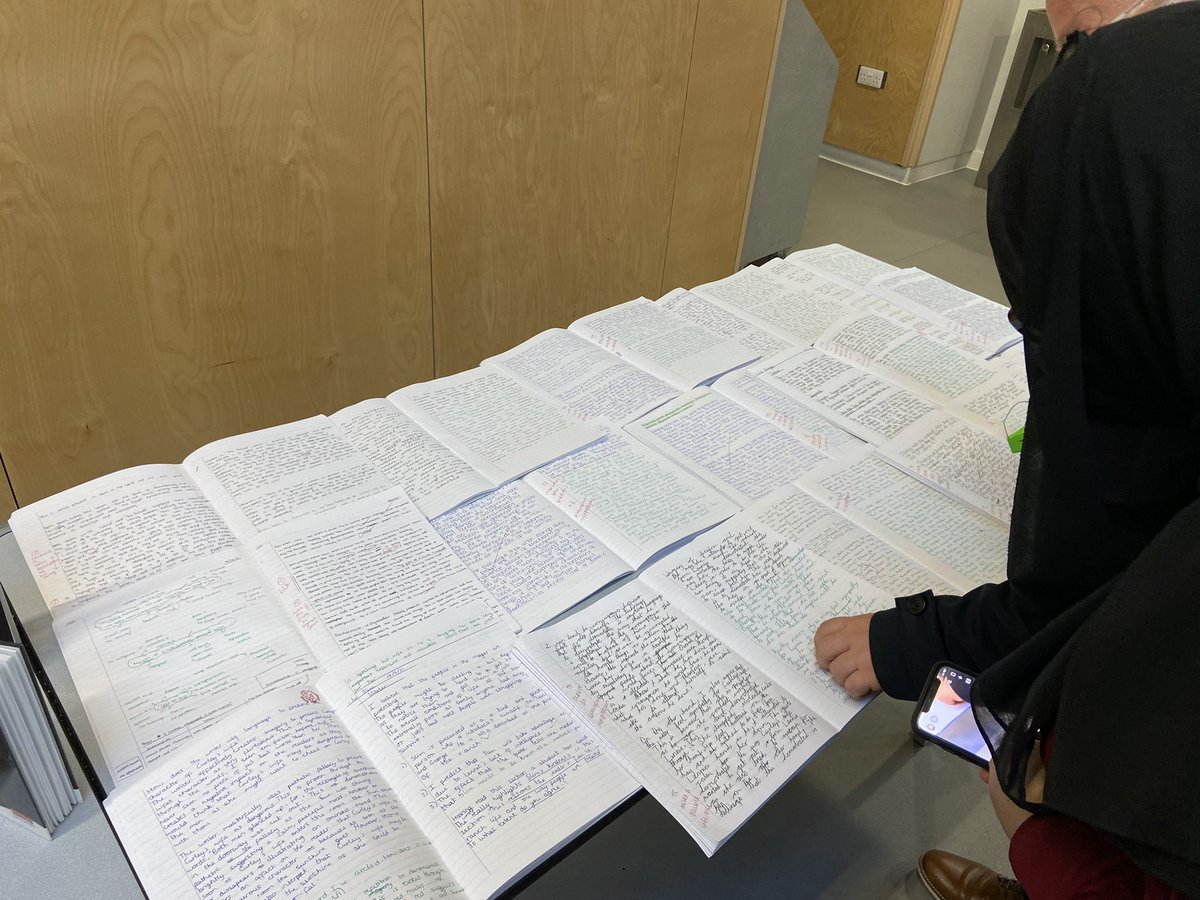 Team English are ready to welcome the local community to <a href="/FgcsInfo/">Forest Gate Community School</a> open evening! #Englishrocks